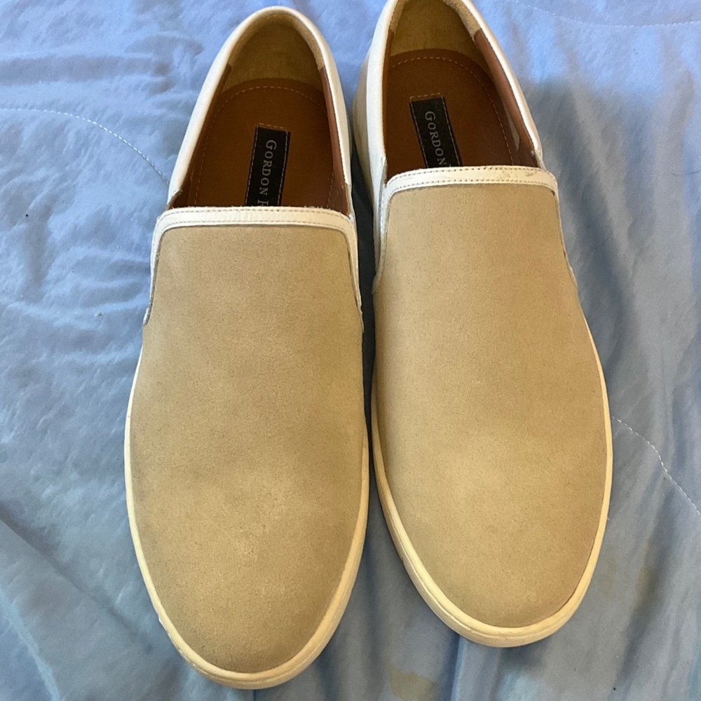 Gordon Rush Men's Tan Slip-On Loafers